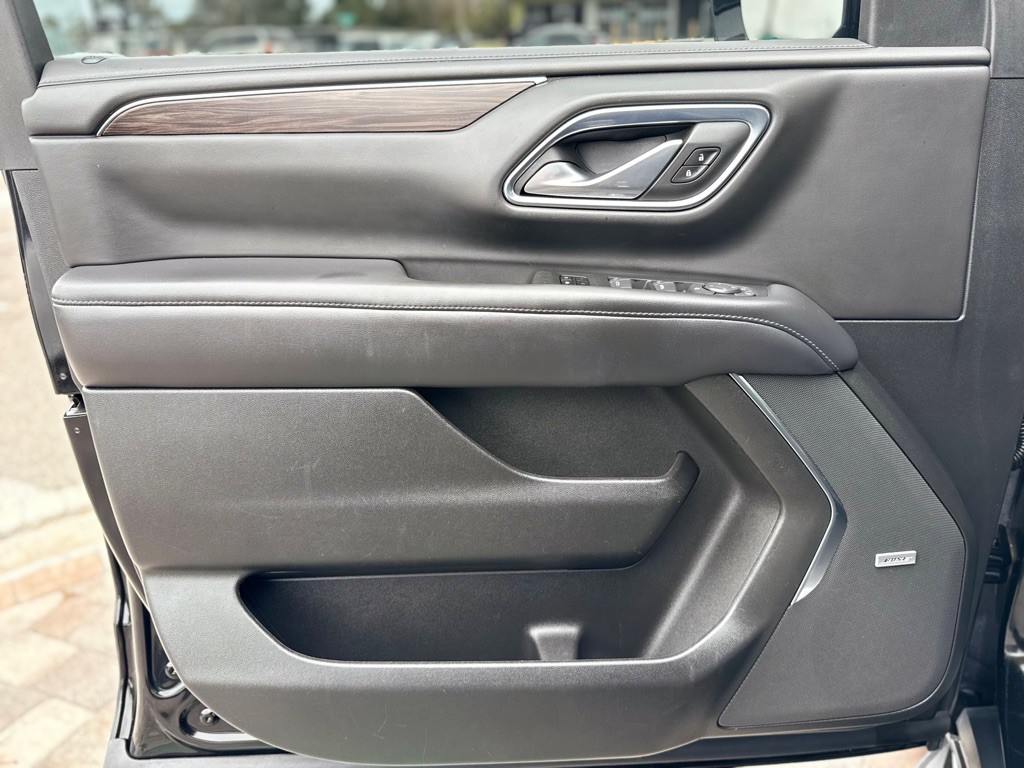 2022 Chevrolet Suburban Image 28