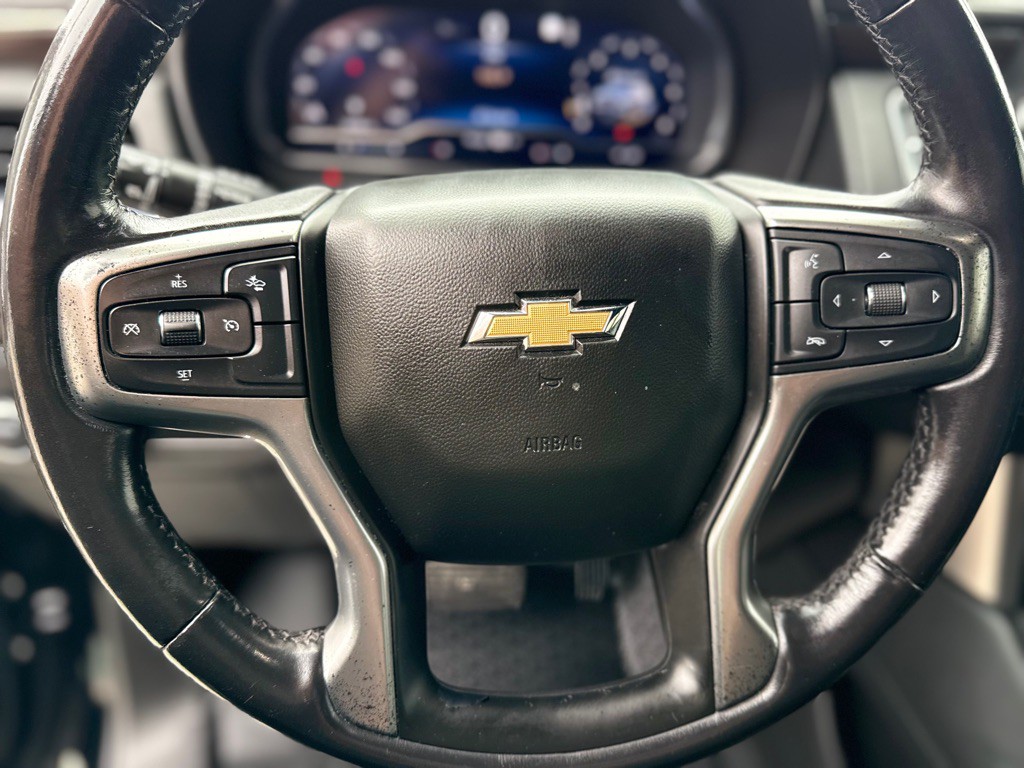 2022 Chevrolet Suburban Image 32