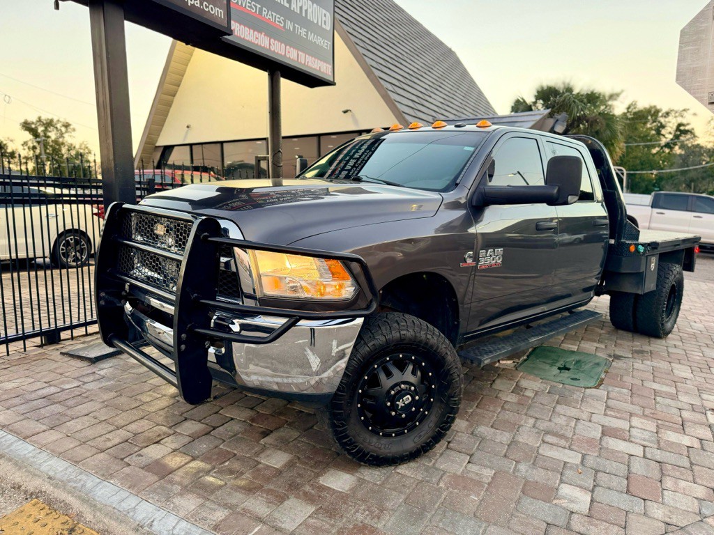 2014 RAM 3500 Image 1