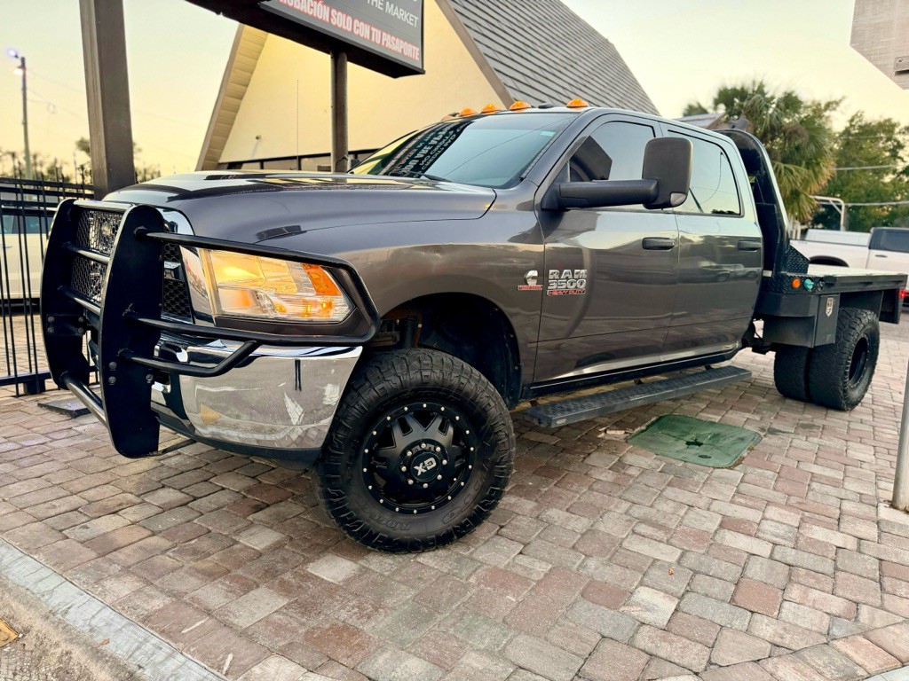 2014 RAM 3500 Image 17