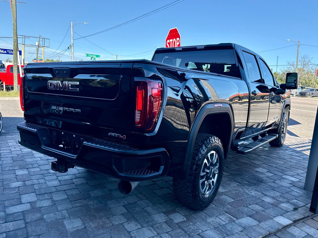 2021 GMC Sierra Image 8