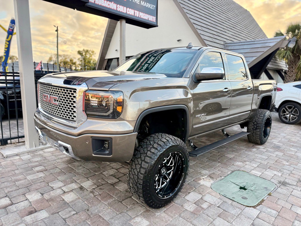 2015 GMC Sierra Image 4