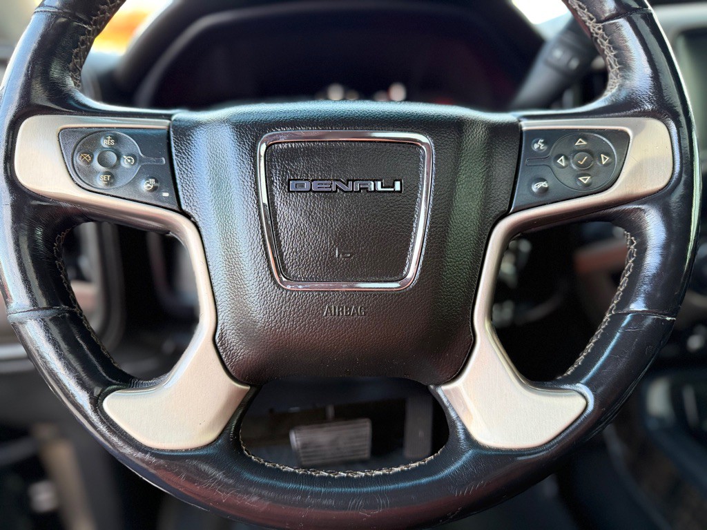 2015 GMC Sierra Image 15