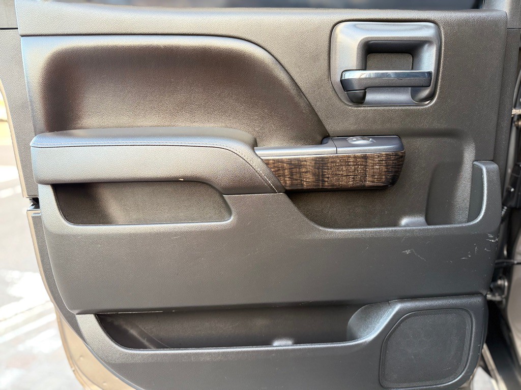 2015 GMC Sierra Image 33