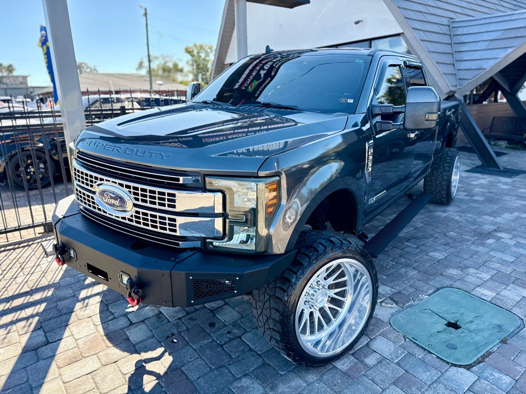 2019 Ford F-250 Image 2