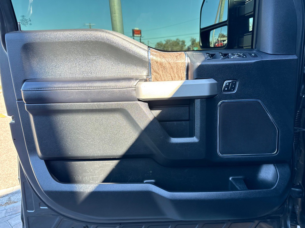 2019 Ford F-250 Image 30