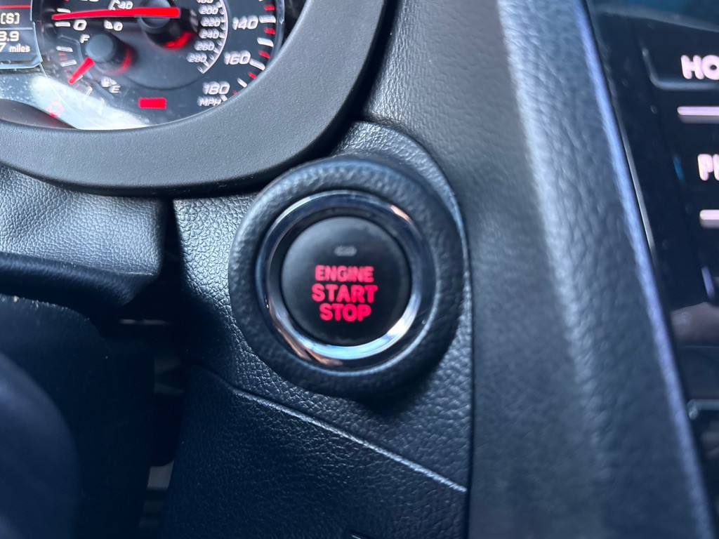 2018 Subaru WRX Image 18