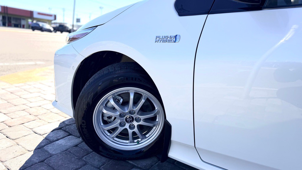 2020 Toyota Prius Image 11
