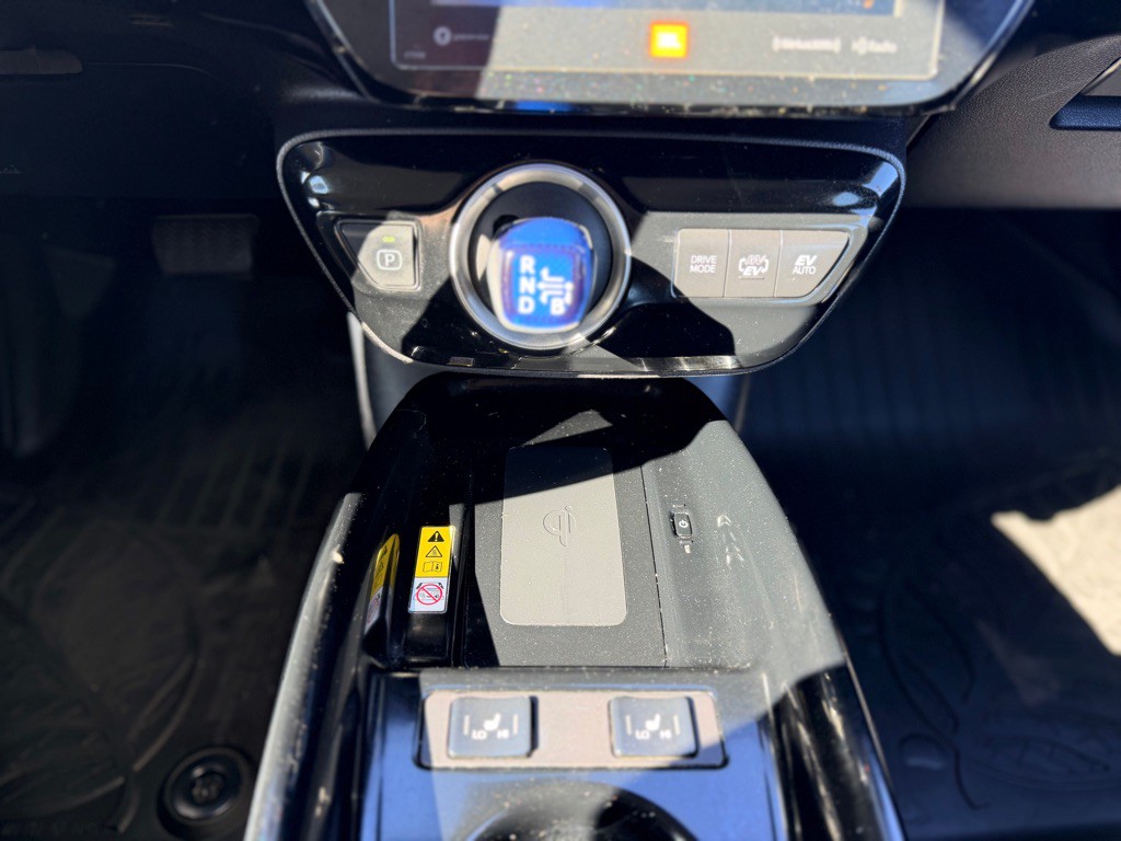2020 Toyota Prius Image 24