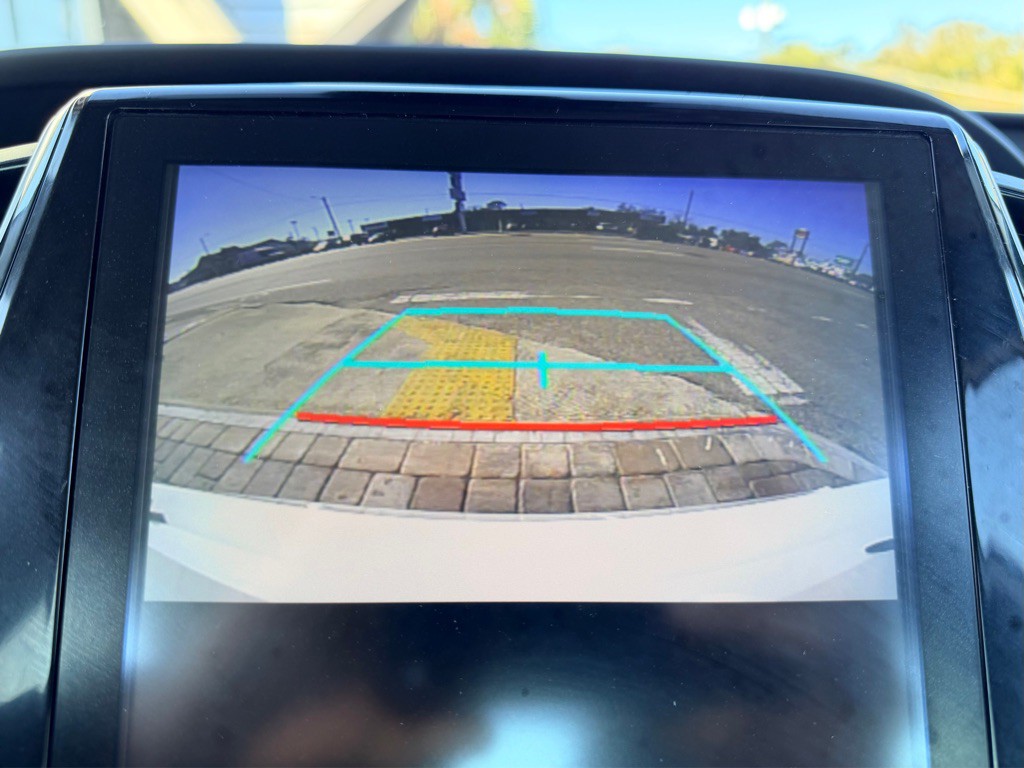 2020 Toyota Prius Image 25