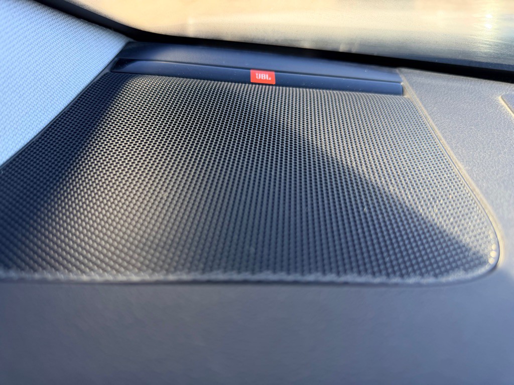 2020 Toyota Prius Image 27