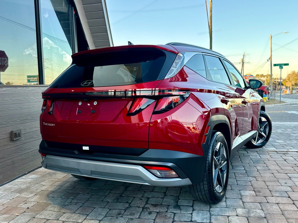 2025 Hyundai Tucson Image 2