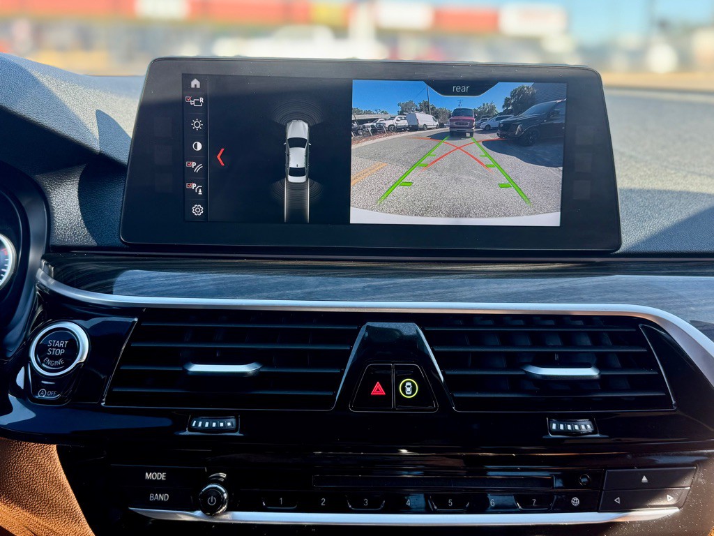 2018 BMW 5 Series Image 15