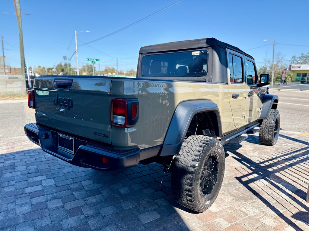 2020 Jeep Gladiator Image 9