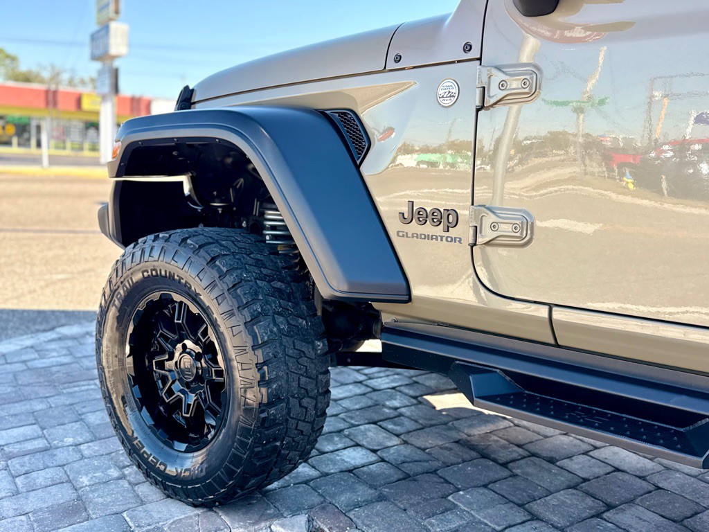 2020 Jeep Gladiator Image 11