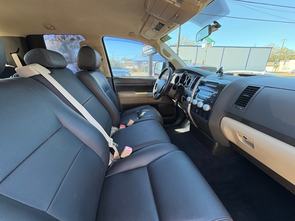 2010 Toyota Tundra Image 13