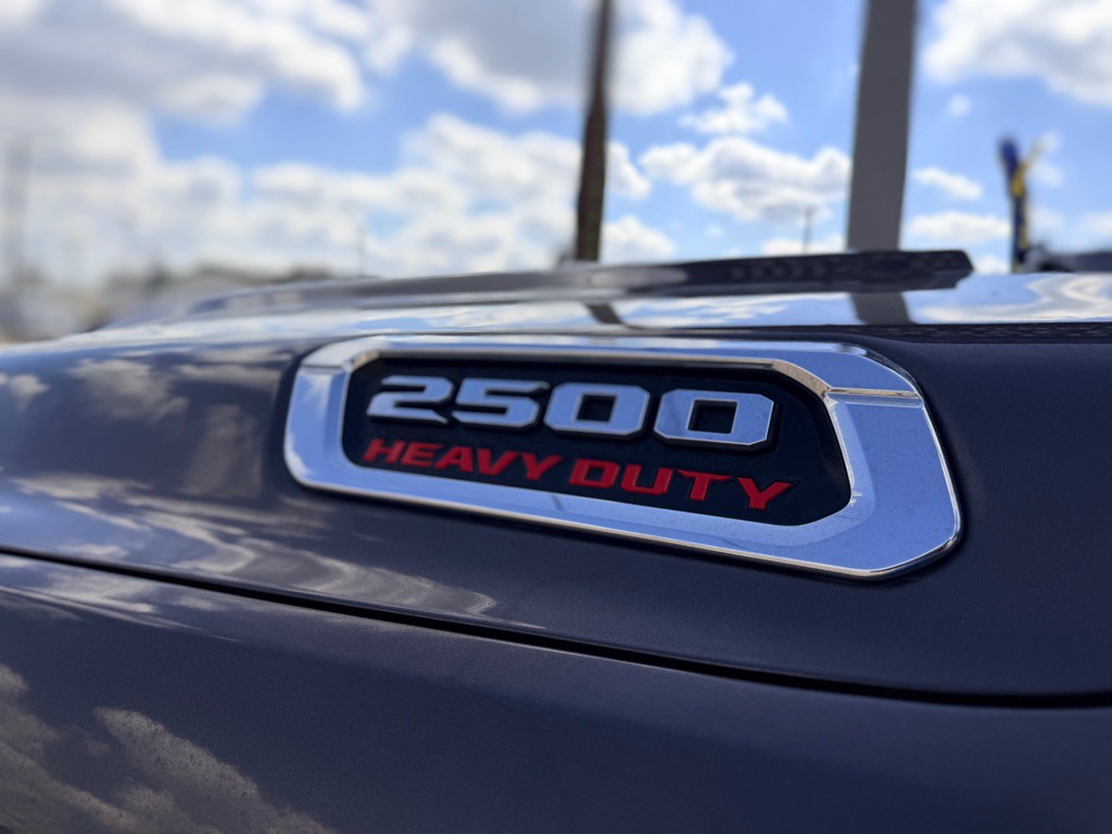 2021 RAM 2500 Image 15