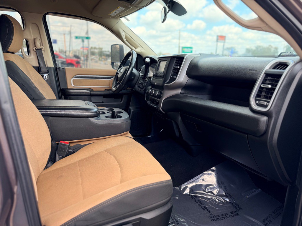 2021 RAM 2500 Image 20