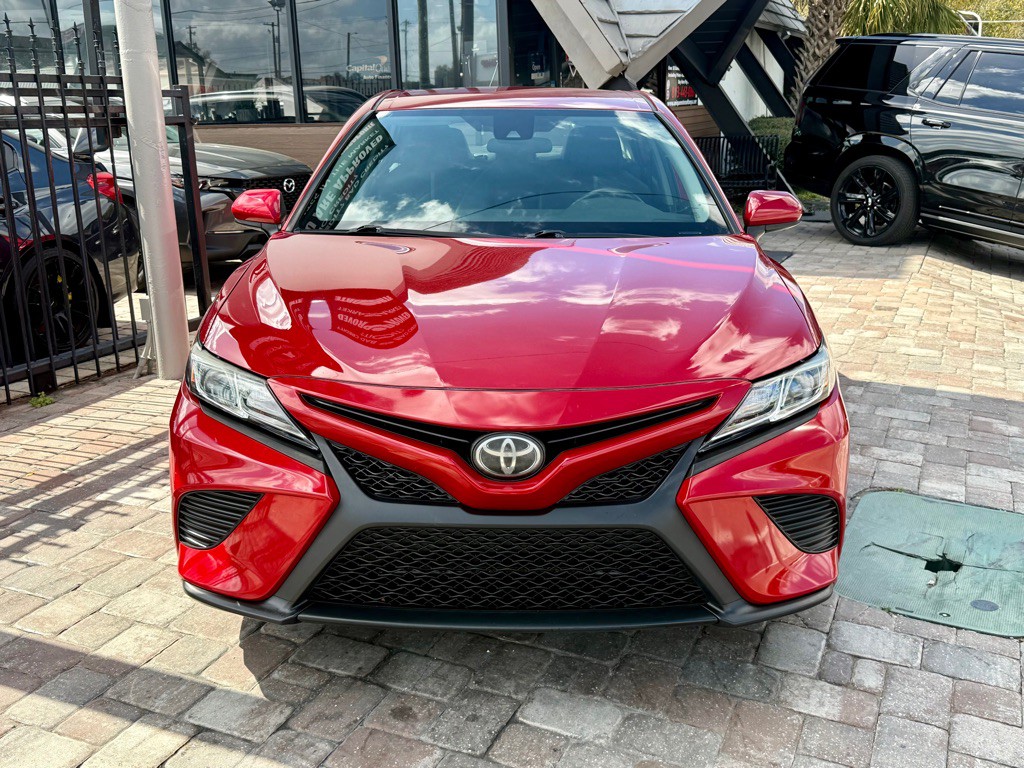 2019 Toyota Camry Image 4