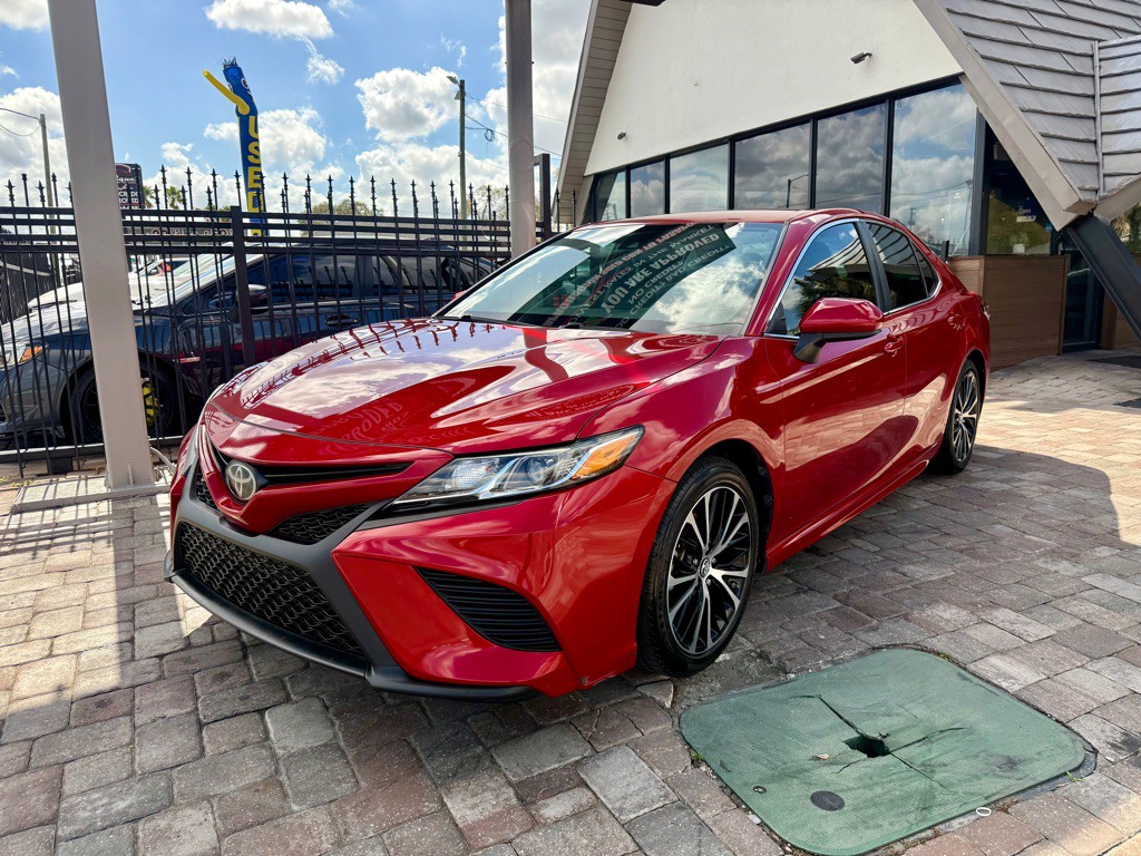 2019 Toyota Camry Image 5