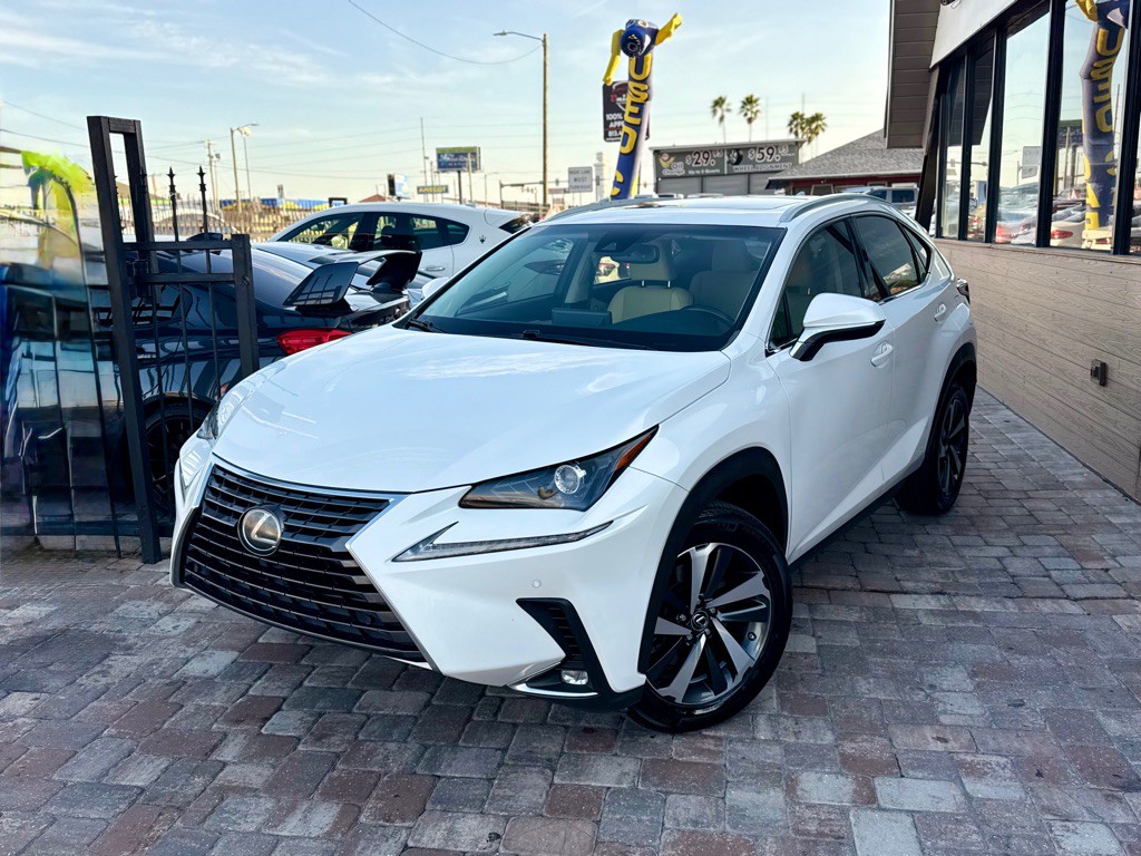 2018 Lexus NX Image 1