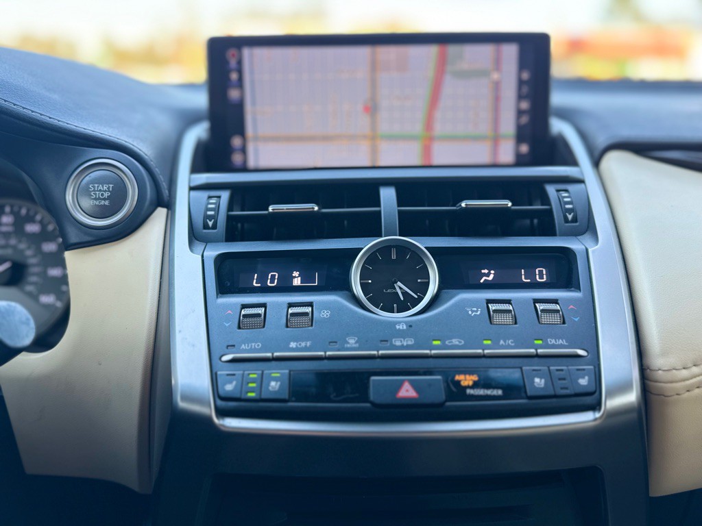 2018 Lexus NX Image 14