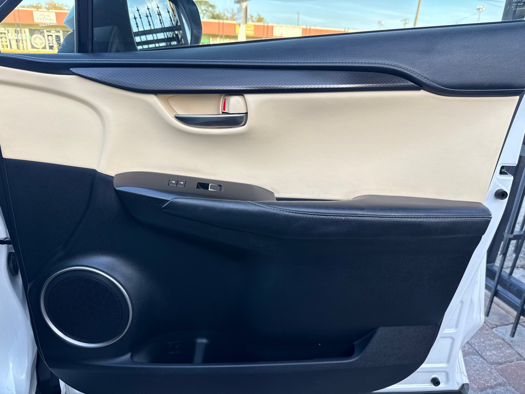 2018 Lexus NX Image 34