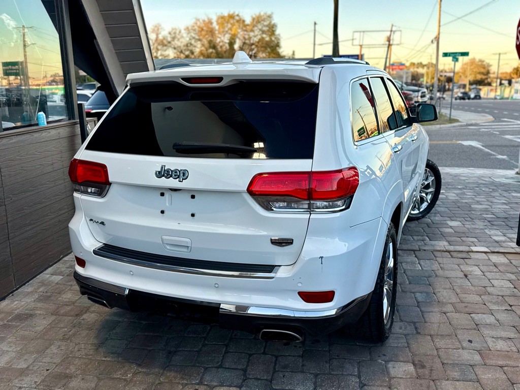 2014 Jeep Grand Cherokee Image 2