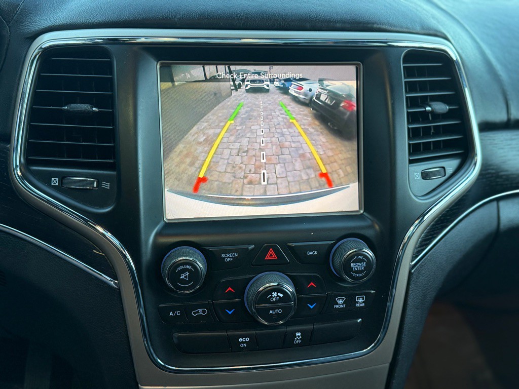 2014 Jeep Grand Cherokee Image 16