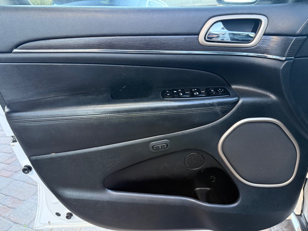 2014 Jeep Grand Cherokee Image 26