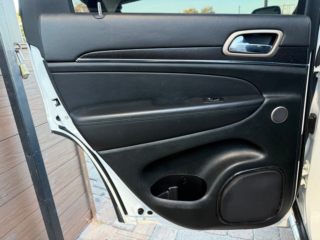 2014 Jeep Grand Cherokee Image 29