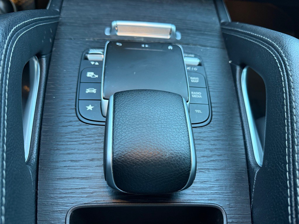 2022 Mercedes-Benz GLE-Class Image 17