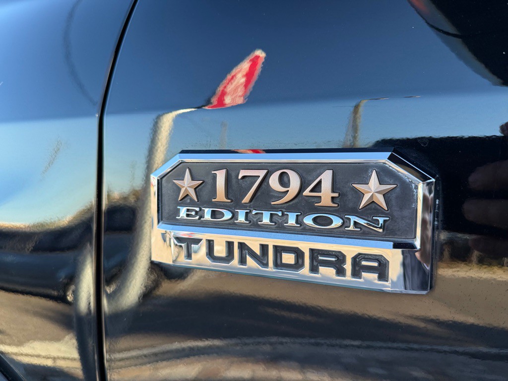 2014 Toyota Tundra Image 10