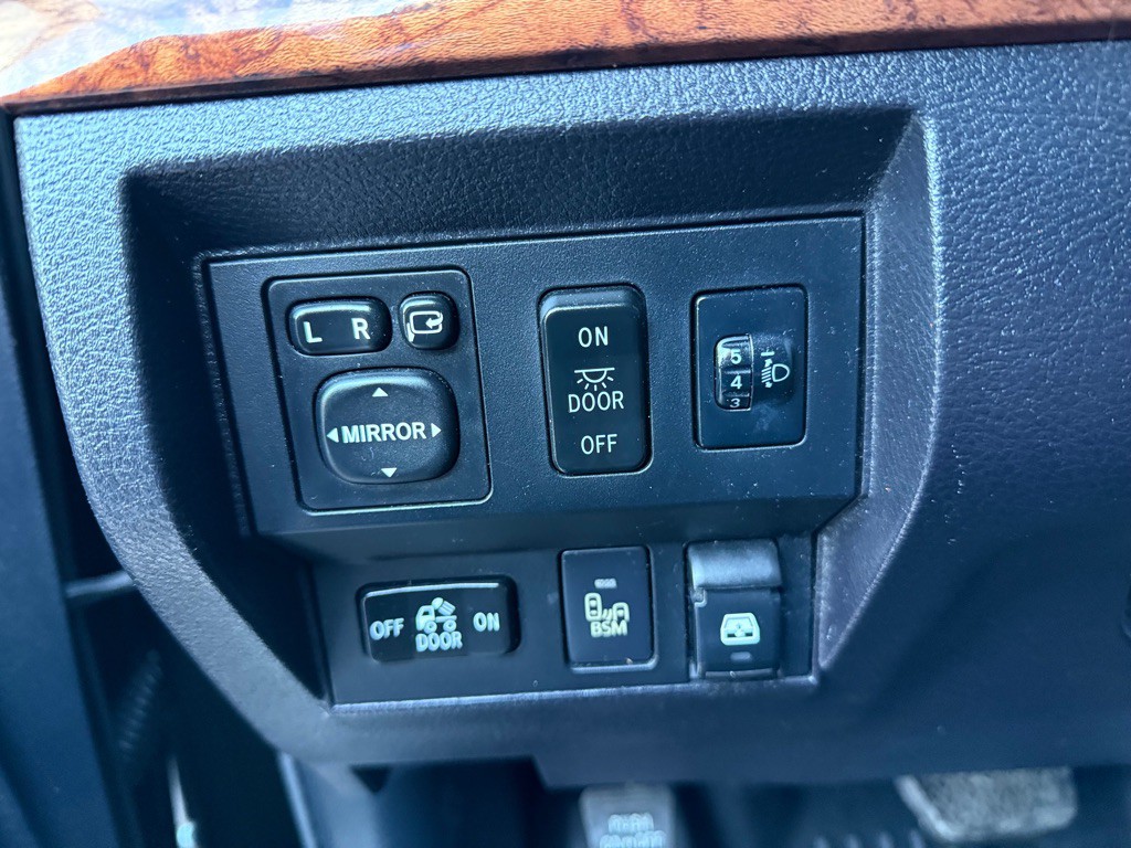 2014 Toyota Tundra Image 34