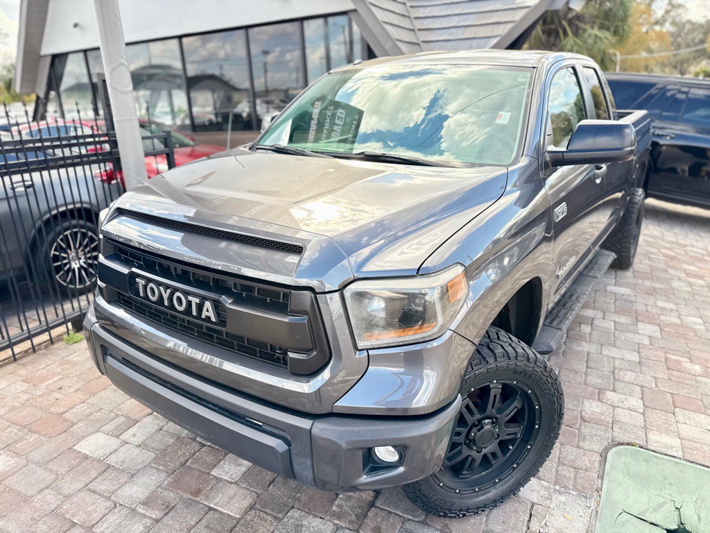 2014 Toyota Tundra Image 1