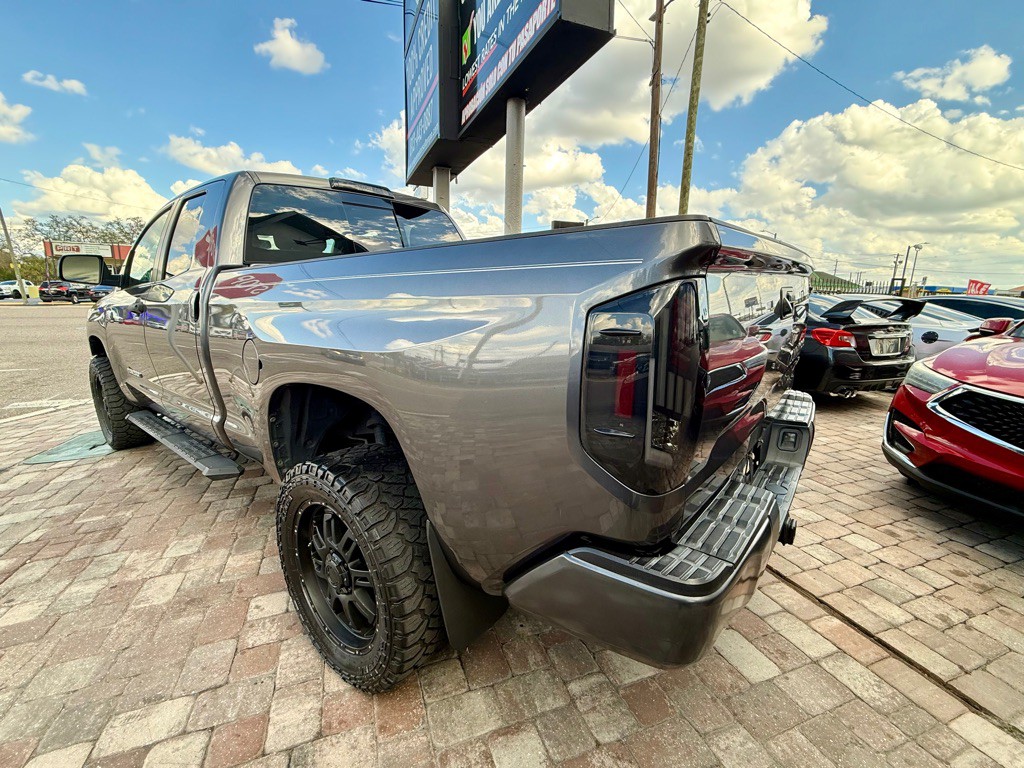 2014 Toyota Tundra Image 8