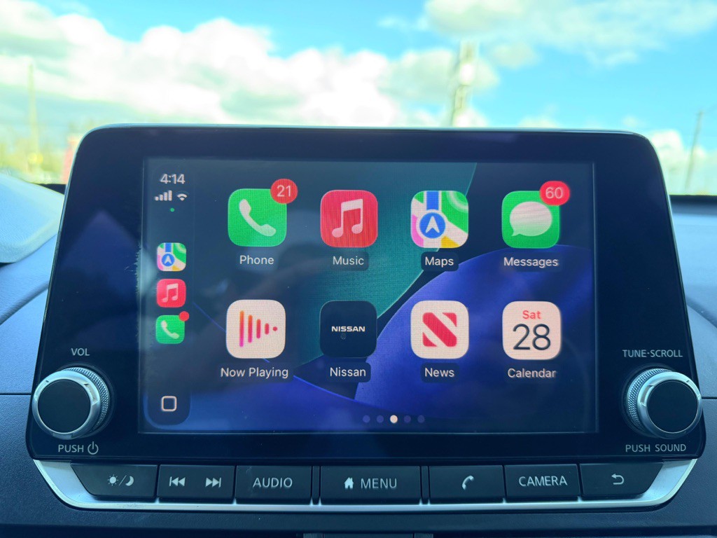 2021 Nissan Altima Image 15