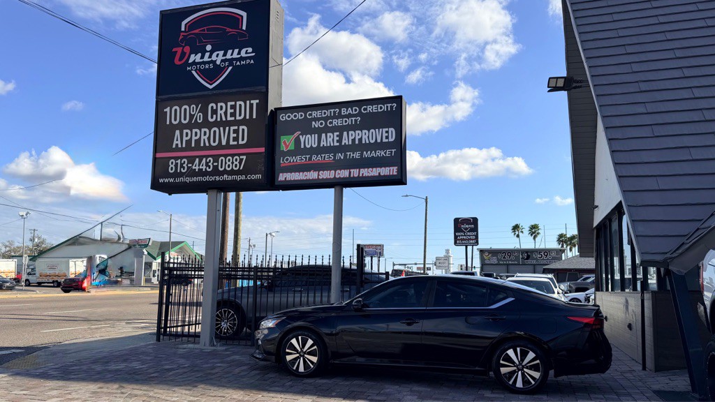 2021 Nissan Altima Image 22