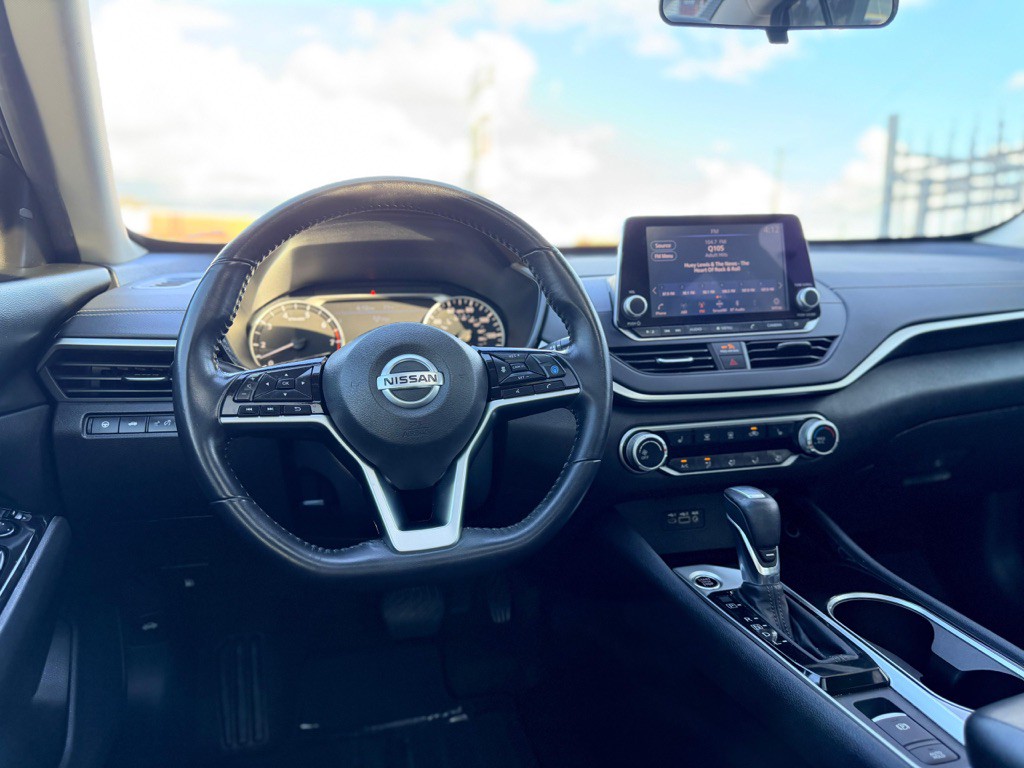 2021 Nissan Altima Image 23
