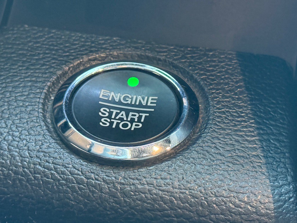 2021 Ford F-350 Image 17