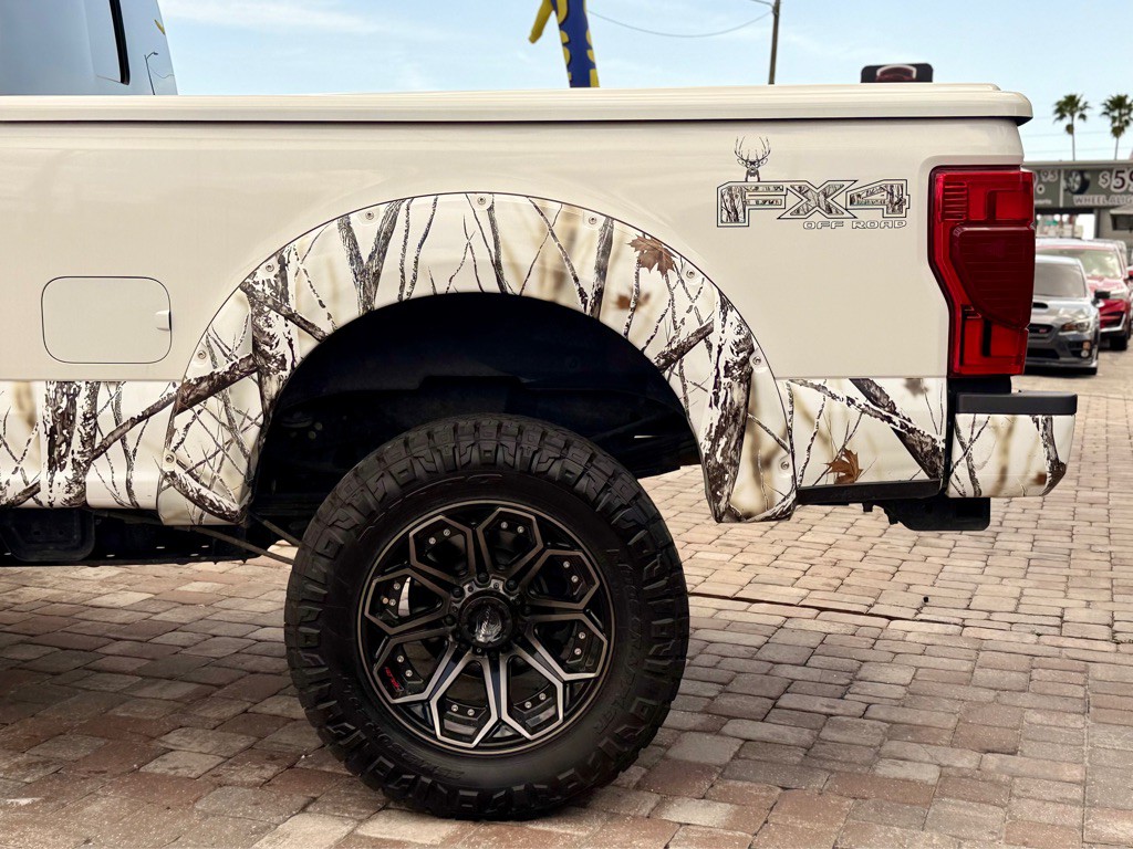 2021 Ford F-350 Image 25