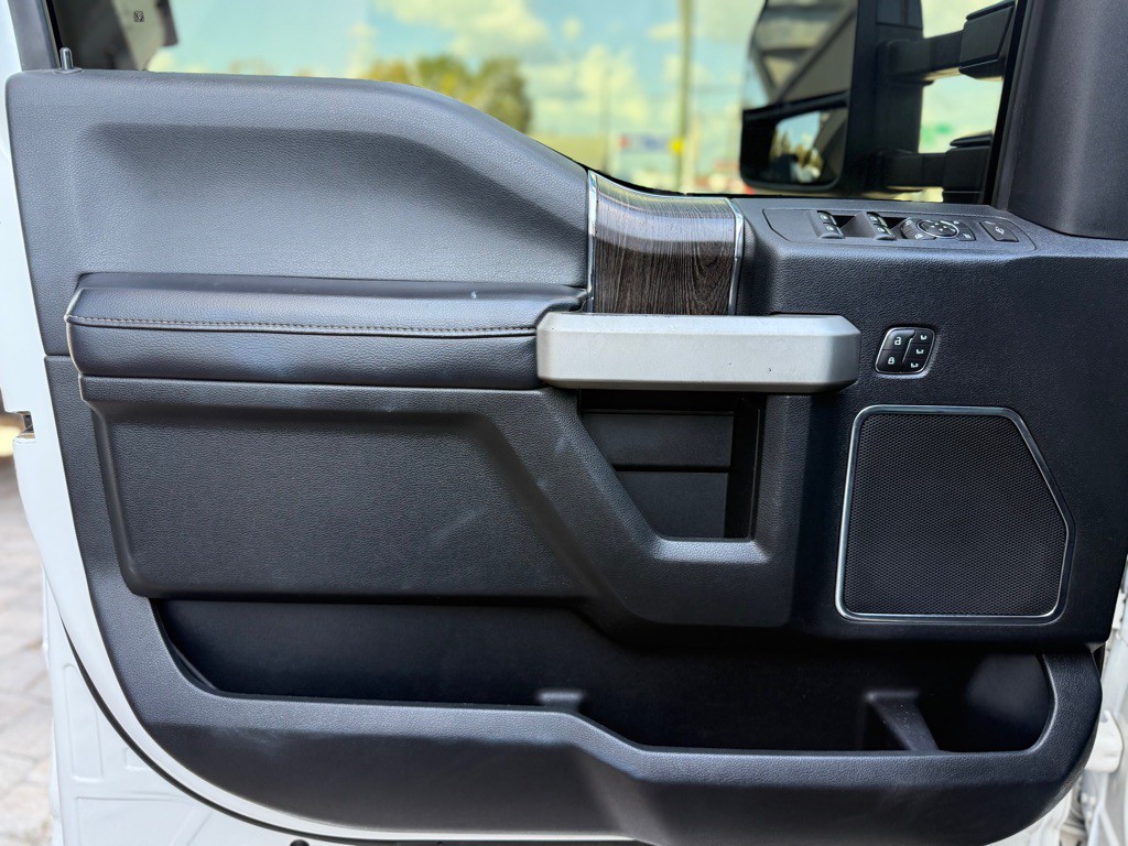 2021 Ford F-350 Image 34