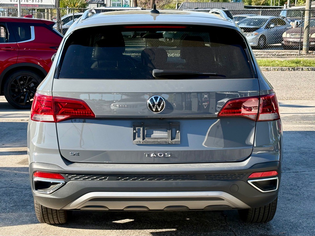 2023 Volkswagen Taos Image 6