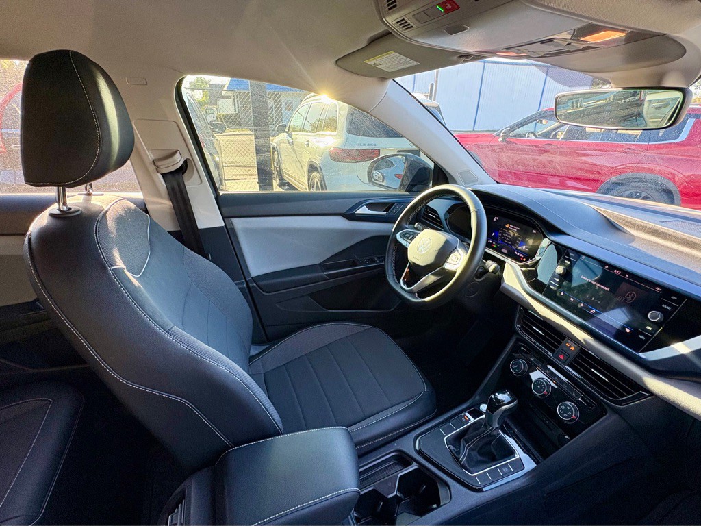 2023 Volkswagen Taos Image 12