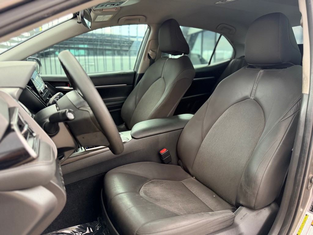2021 Toyota Camry Image 12