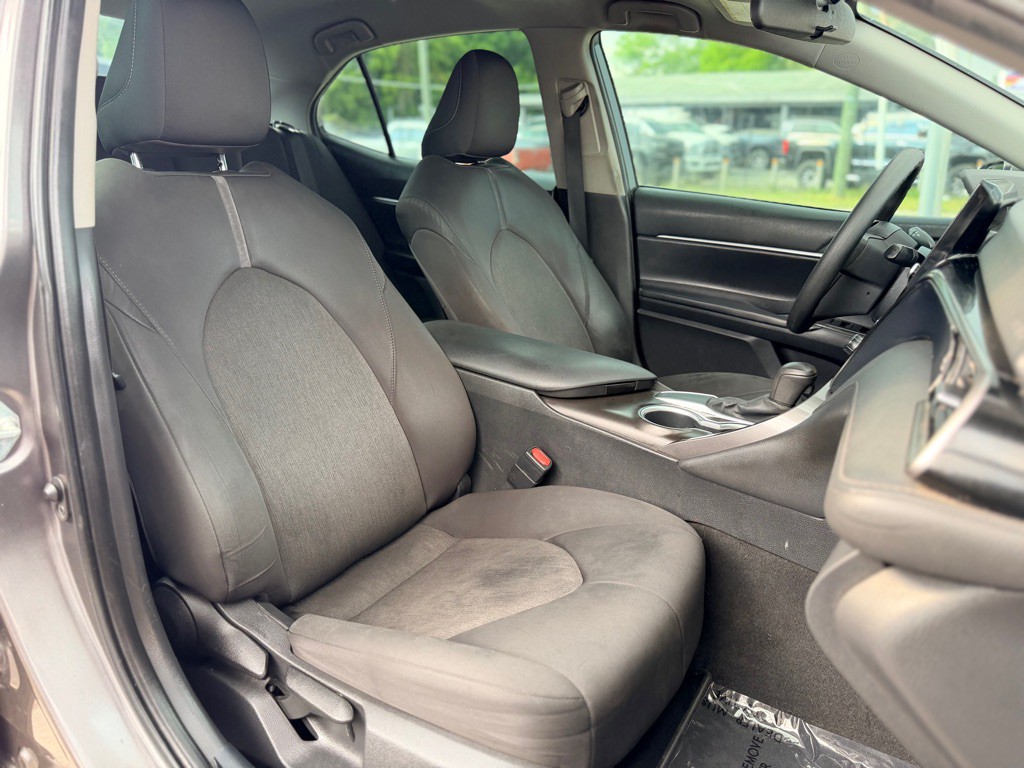 2021 Toyota Camry Image 14
