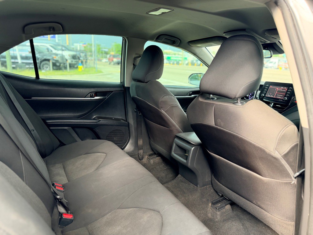 2021 Toyota Camry Image 15