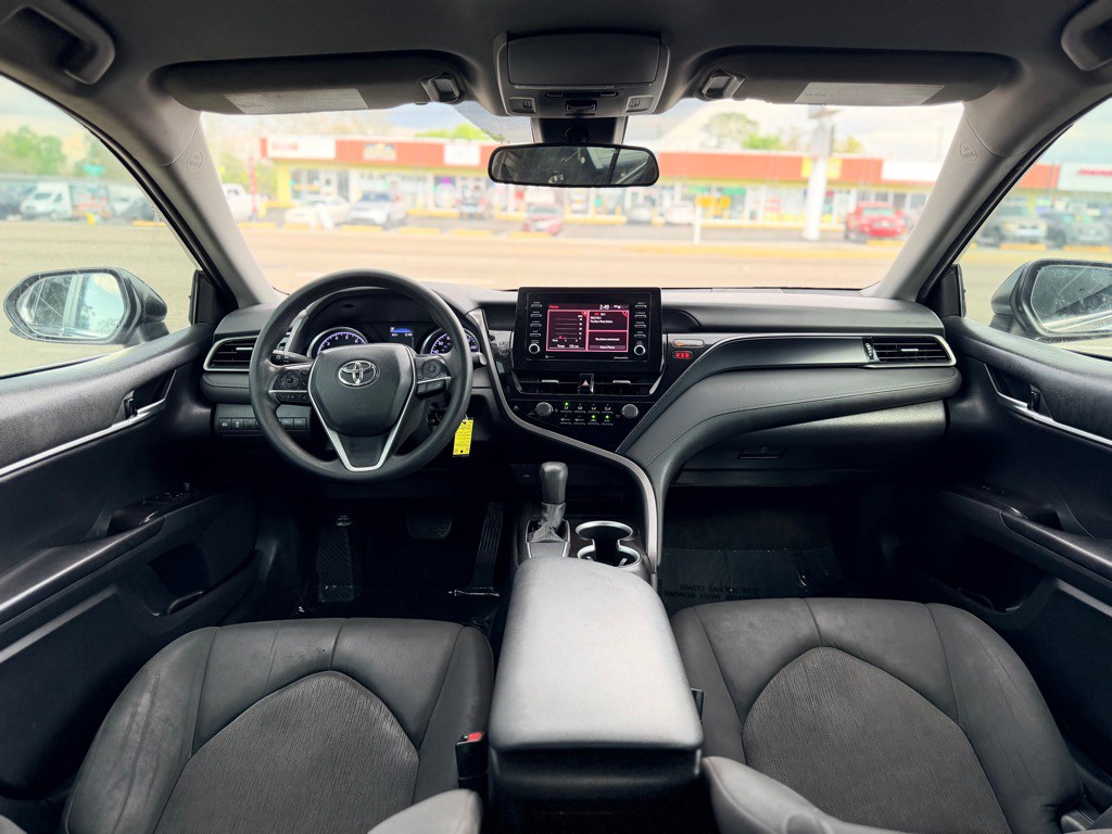 2021 Toyota Camry Image 19