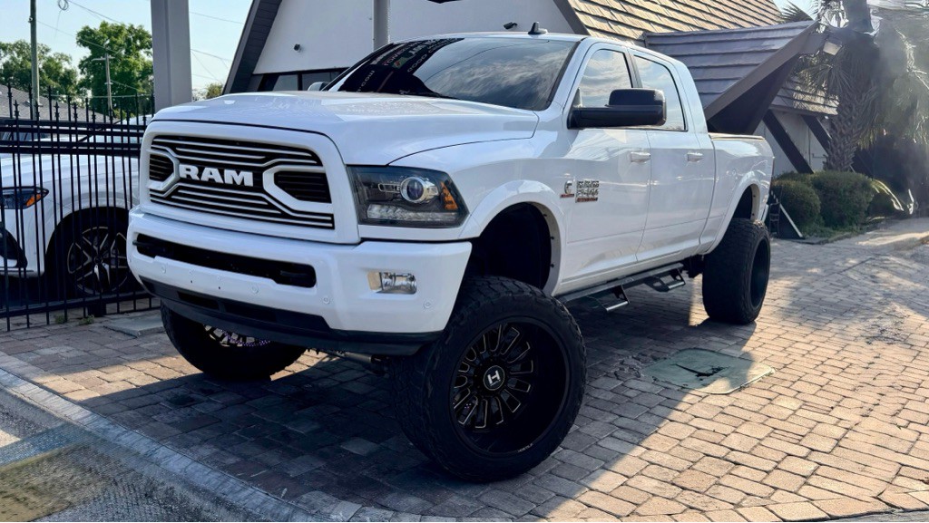 2018 RAM 2500 Image 1