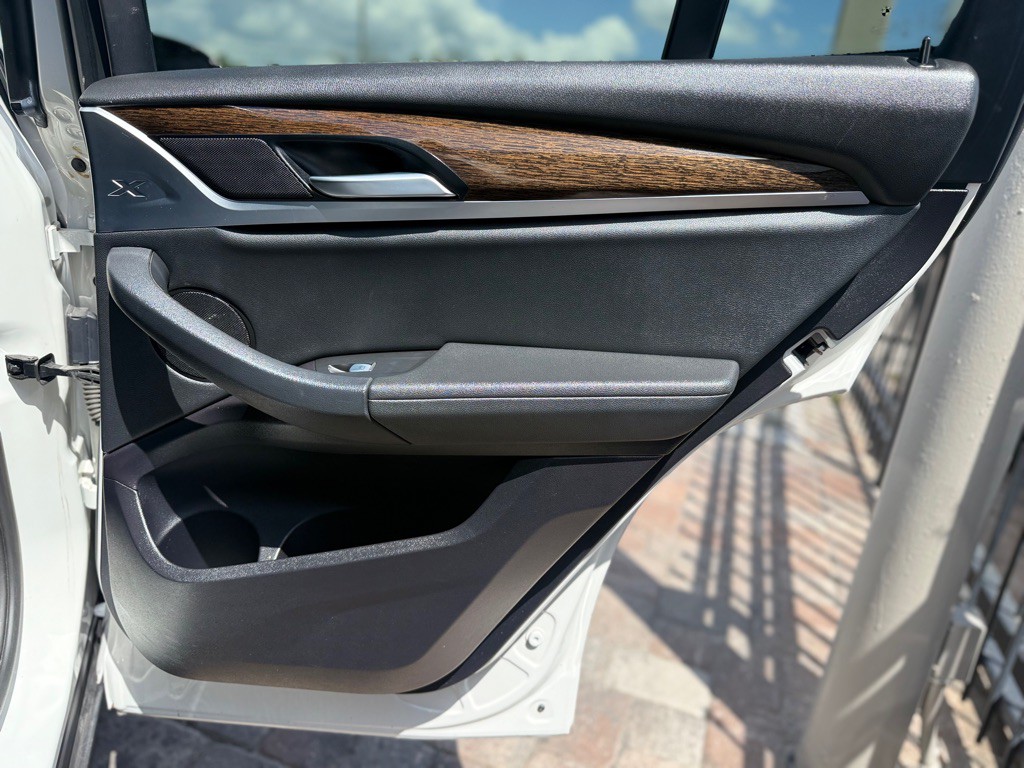 2020 BMW X3 Image 40